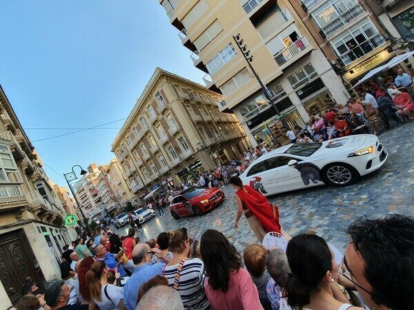 Dimovil desfila junto a Carthagineses y Romanos Dimovil desfila junto a Carthagineses y Romanos