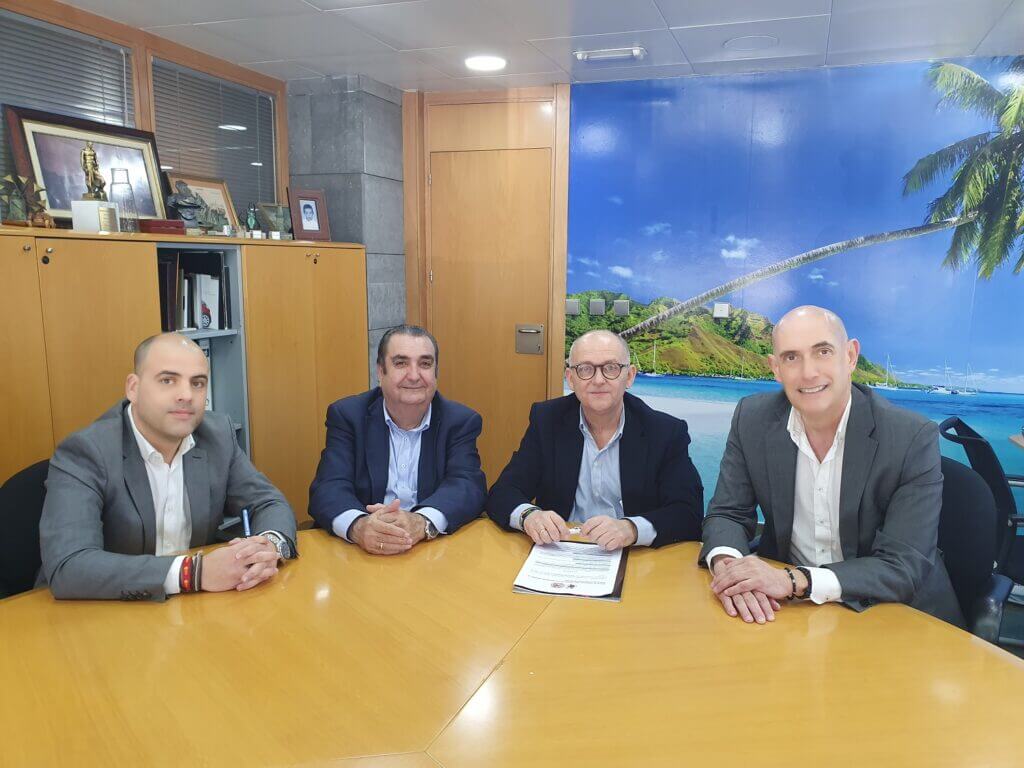 Dimovil, fiel a su tradición con el Entierro de la Sardina