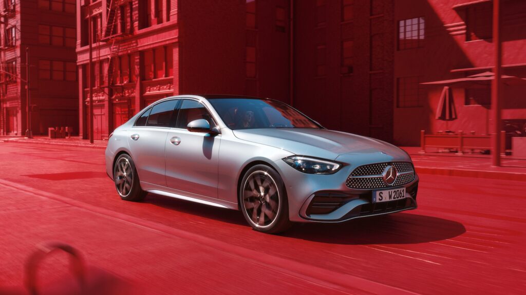 Mercedes-Benz Clase C: La berlina premium que combina lujo y tecnología